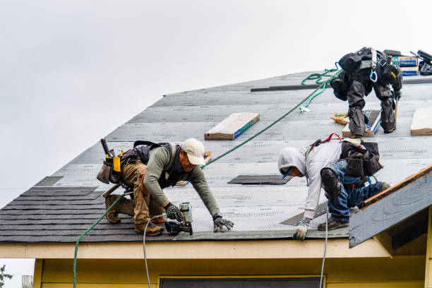 Professional Gutter Installation technician working in Hainesport, NJ